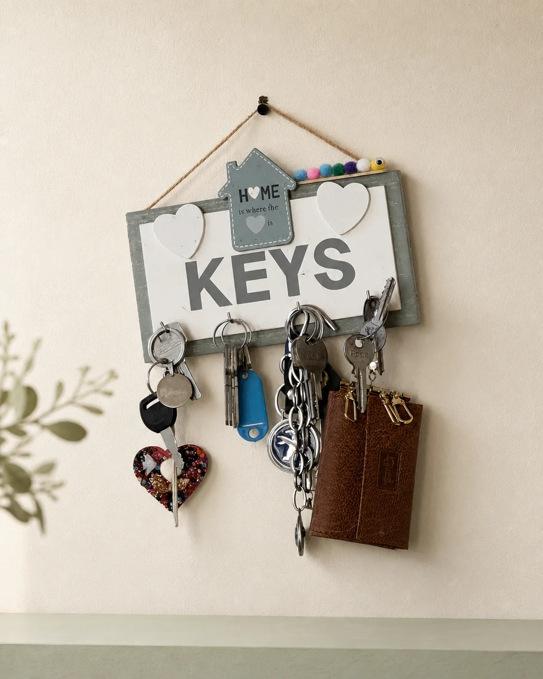 Suport de perete pentru chei, personalizat din lemn